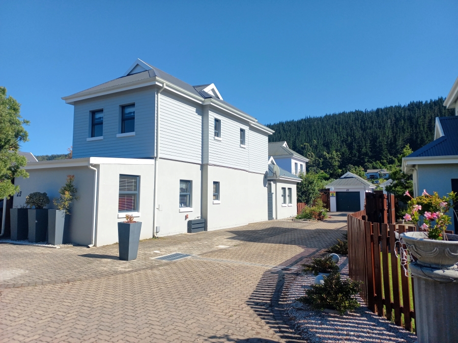 4 Bedroom Property for Sale in Meedingsride Western Cape